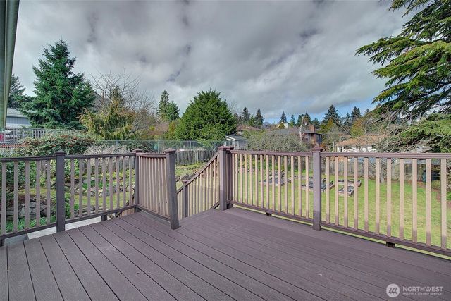 3110 SW 105th Street, Seattle, WA 98146