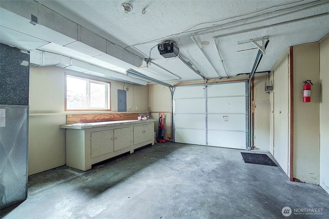 3110 SW 105th Street, Seattle, WA 98146