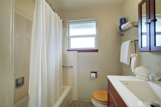 3110 SW 105th Street, Seattle, WA 98146