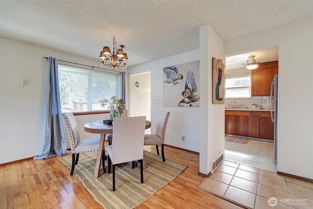 3110 SW 105th Street, Seattle, WA 98146