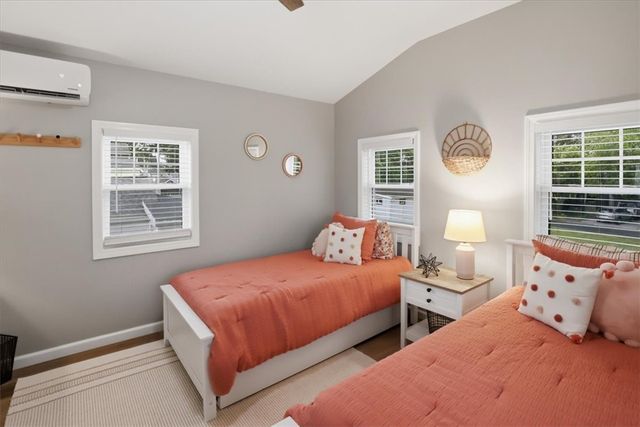 230 Cedar Avenue, Portsmouth, RI 02871
