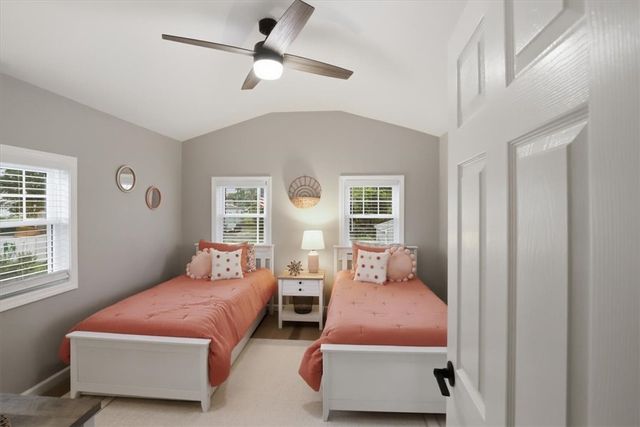 230 Cedar Avenue, Portsmouth, RI 02871