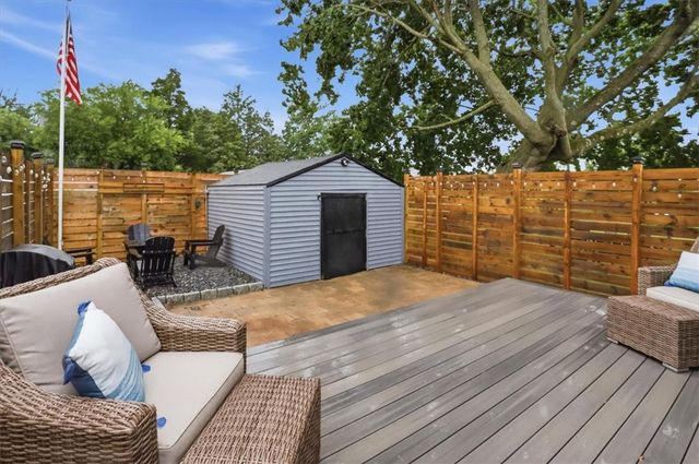 230 Cedar Avenue, Portsmouth, RI 02871