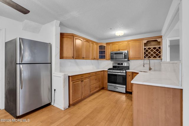 1801 Scarlet Oak Avenue, Toms River, NJ 08755