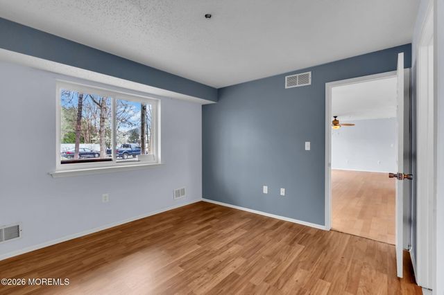 1801 Scarlet Oak Avenue, Toms River, NJ 08755