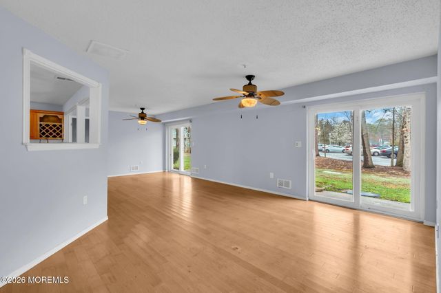 1801 Scarlet Oak Avenue, Toms River, NJ 08755