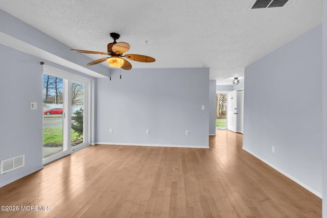 1801 Scarlet Oak Avenue, Toms River, NJ 08755