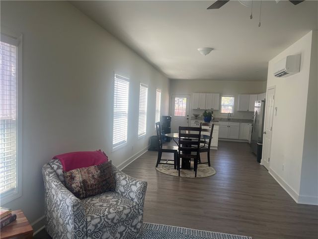 1005 Elbert Street, Darien, GA 31305