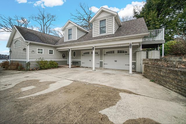 10413 Pretty Lake Trail, Plymouth, IN 46563