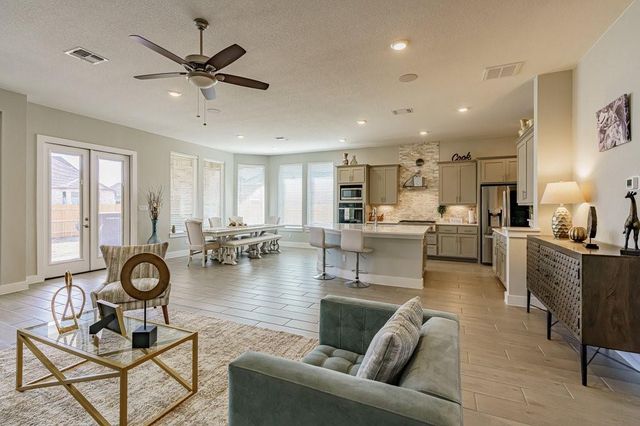 4627 Arques Ave, Round Rock, TX 78681