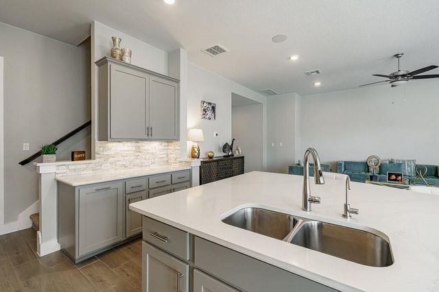 4627 Arques Ave, Round Rock, TX 78681
