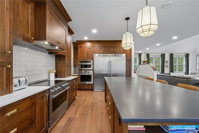 216 Spartina Cove Way, South Kingstown, RI 02879