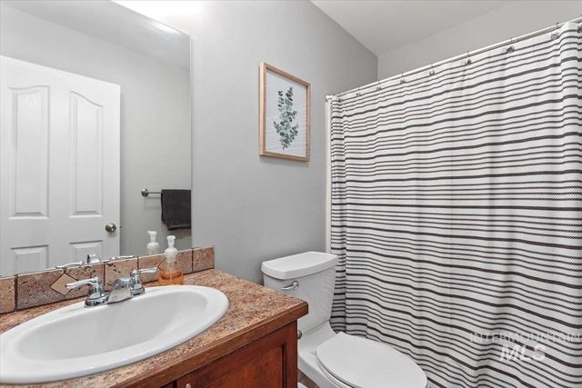 2468 E 3805 N, Filer, ID 83328