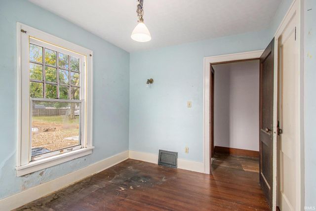 211 W Catherine Street, Milford, IN 46542