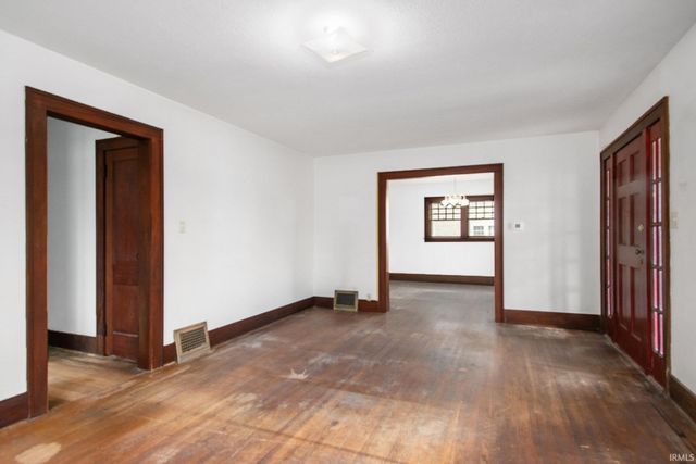 211 W Catherine Street, Milford, IN 46542