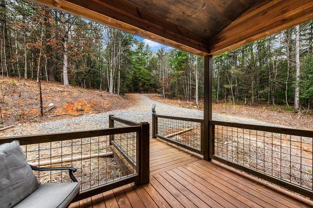 531 Old Gravel Road, Mccaysville, GA 30555