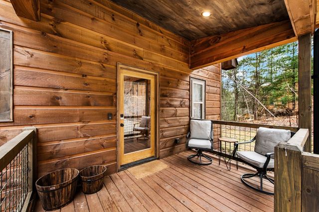 531 Old Gravel Road, Mccaysville, GA 30555