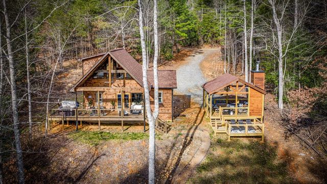 531 Old Gravel Road, Mccaysville, GA 30555