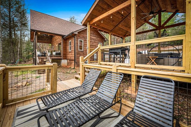 531 Old Gravel Road, Mccaysville, GA 30555