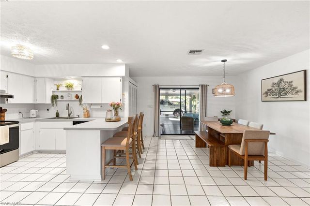 1030 13th ST SW, Naples, FL 34117