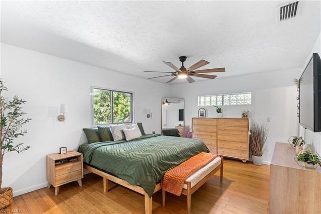 1030 13th ST SW, Naples, FL 34117