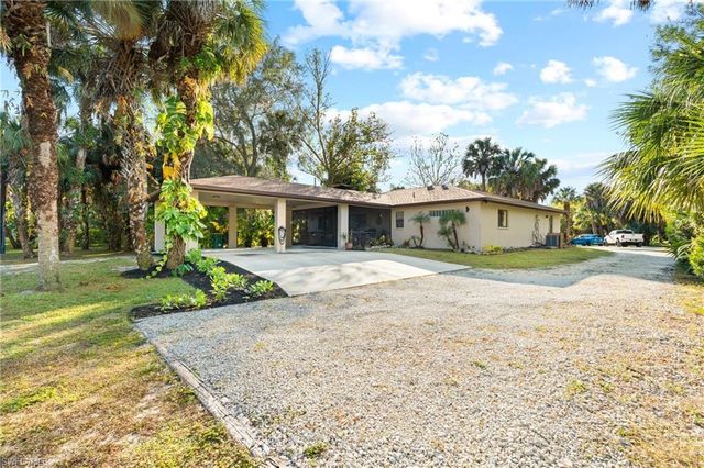 1030 13th ST SW, Naples, FL 34117