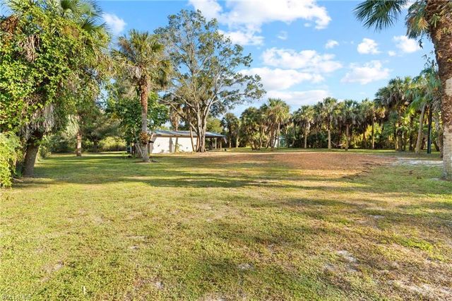 1030 13th ST SW, Naples, FL 34117