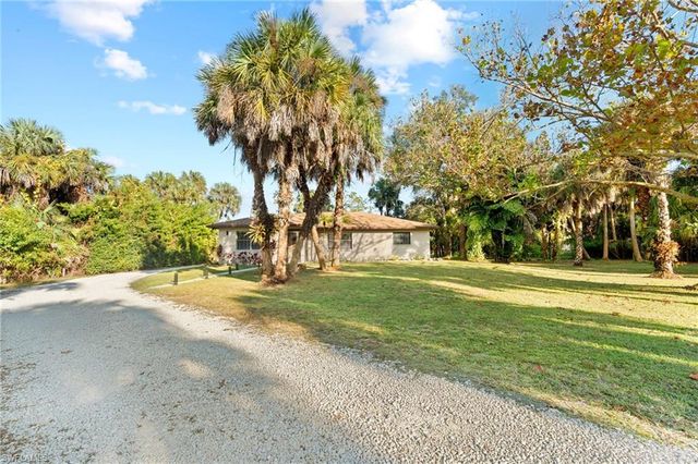 1030 13th ST SW, Naples, FL 34117