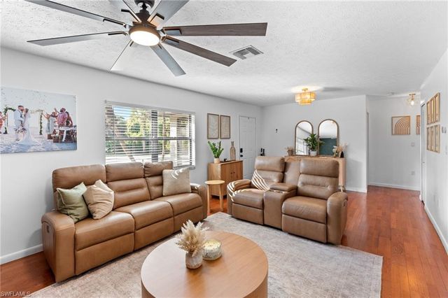 1030 13th ST SW, Naples, FL 34117