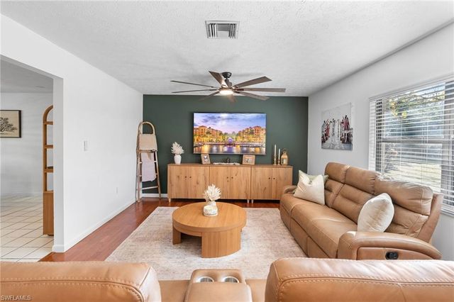 1030 13th ST SW, Naples, FL 34117