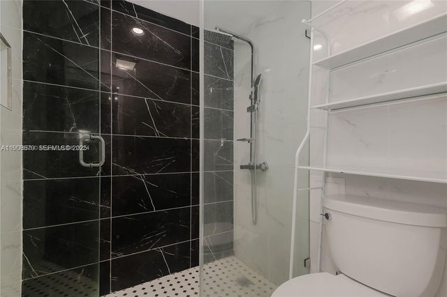 20301 W Country Club Drive 1221, Aventura, FL 33180
