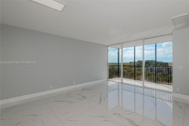 20301 W Country Club Drive 1221, Aventura, FL 33180