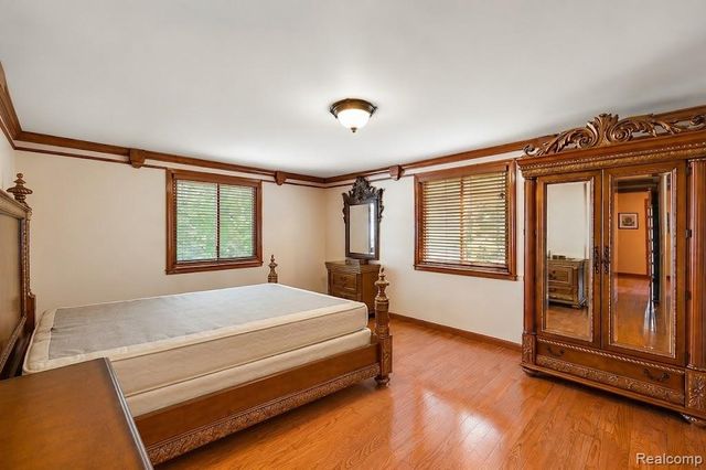 2981 Powderhorn Ridge Road, Rochester Hills, MI 48309