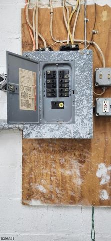 38 Reese Way, Phillipsburg Town, NJ 08865