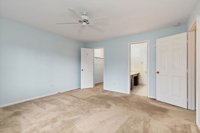 287 Deer Trail Court D, Lake Barrington, IL 60010
