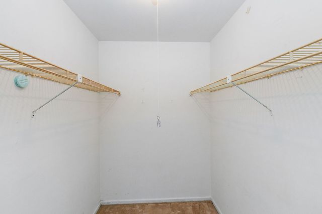 287 Deer Trail Court D, Lake Barrington, IL 60010