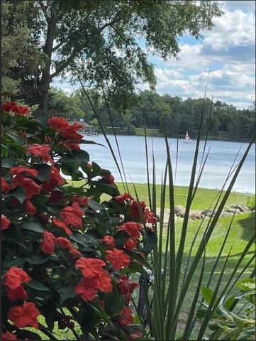 287 Deer Trail Court D, Lake Barrington, IL 60010
