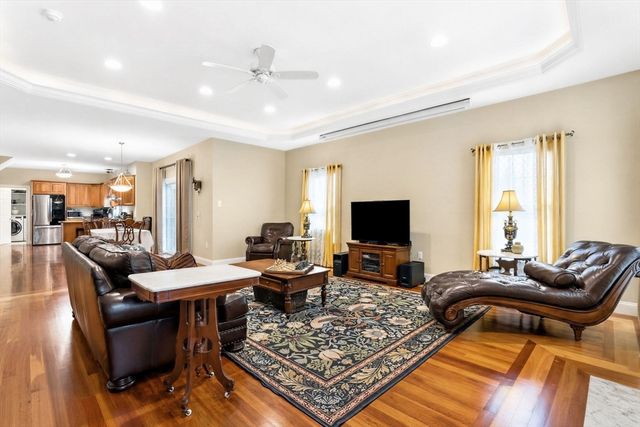 46 Gloria Drive, Westfield, MA 01085