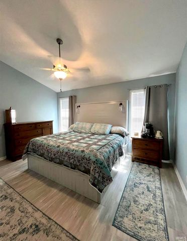 1834 Sandal Way, Newburgh, IN 47630