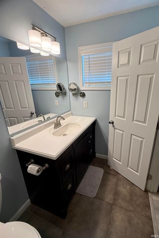 1834 Sandal Way, Newburgh, IN 47630