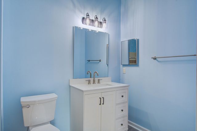 45 Sycamore Avenue 414, Charleston, SC 29407