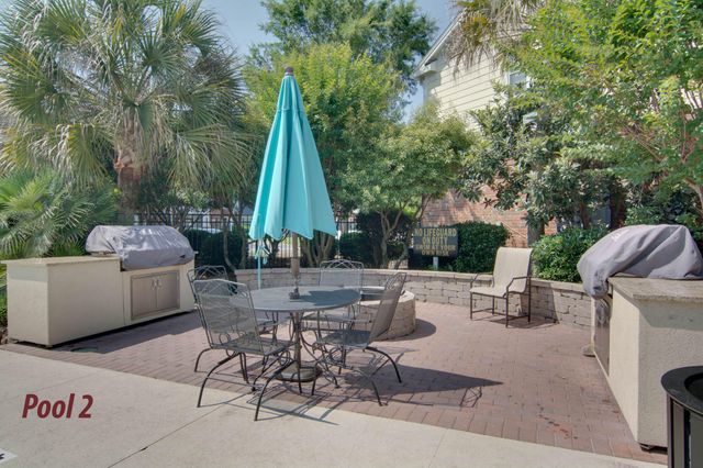45 Sycamore Avenue 414, Charleston, SC 29407