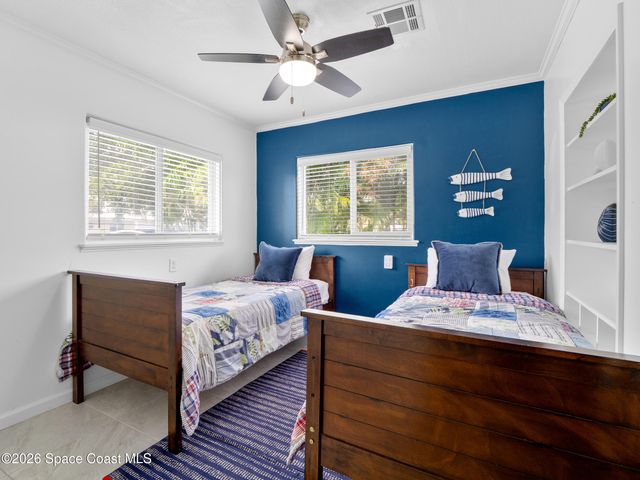 921 S Orlando Avenue, Cocoa Beach, FL 32931