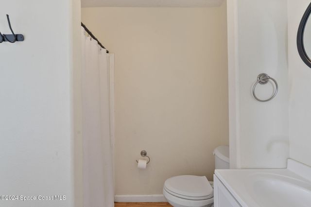 921 S Orlando Avenue, Cocoa Beach, FL 32931