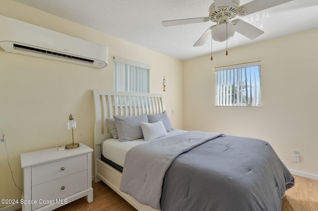 921 S Orlando Avenue, Cocoa Beach, FL 32931