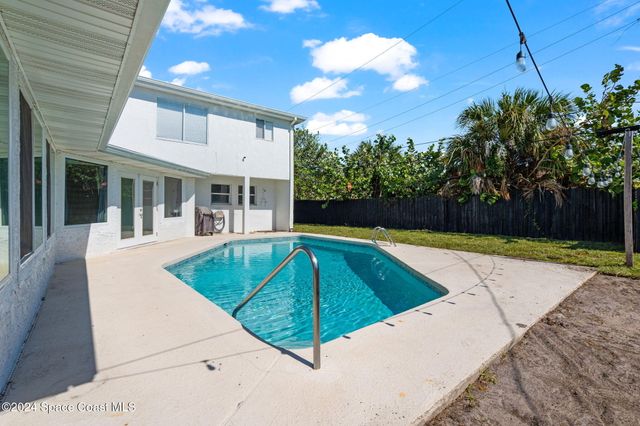 921 S Orlando Avenue, Cocoa Beach, FL 32931