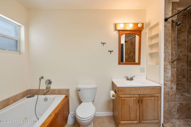 921 S Orlando Avenue, Cocoa Beach, FL 32931