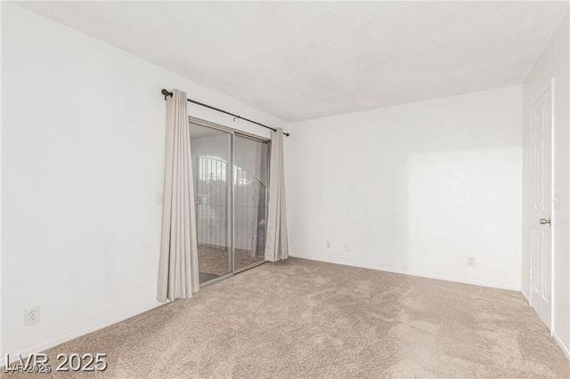 848 Hedge Way 5, Las Vegas, NV 89110