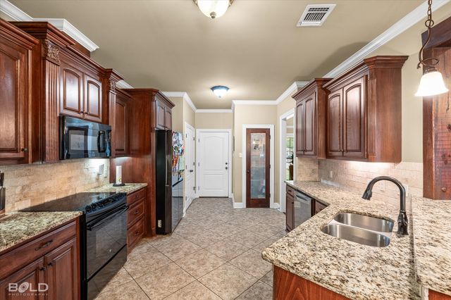 6986 Grigg Lane, Greenwood, LA 71033