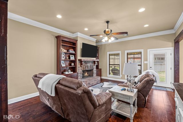 6986 Grigg Lane, Greenwood, LA 71033